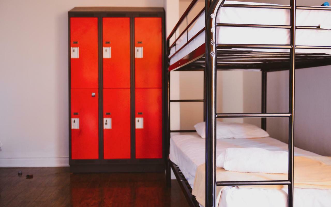 Auberge de jeunesse Kensington College Backpackers à Toronto Extérieur photo