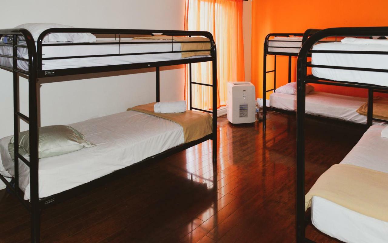 Auberge de jeunesse Kensington College Backpackers à Toronto Extérieur photo