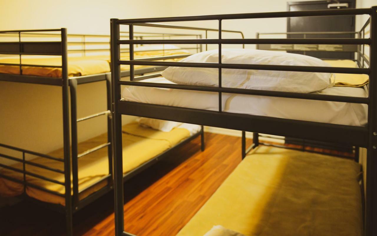 Auberge de jeunesse Kensington College Backpackers à Toronto Extérieur photo